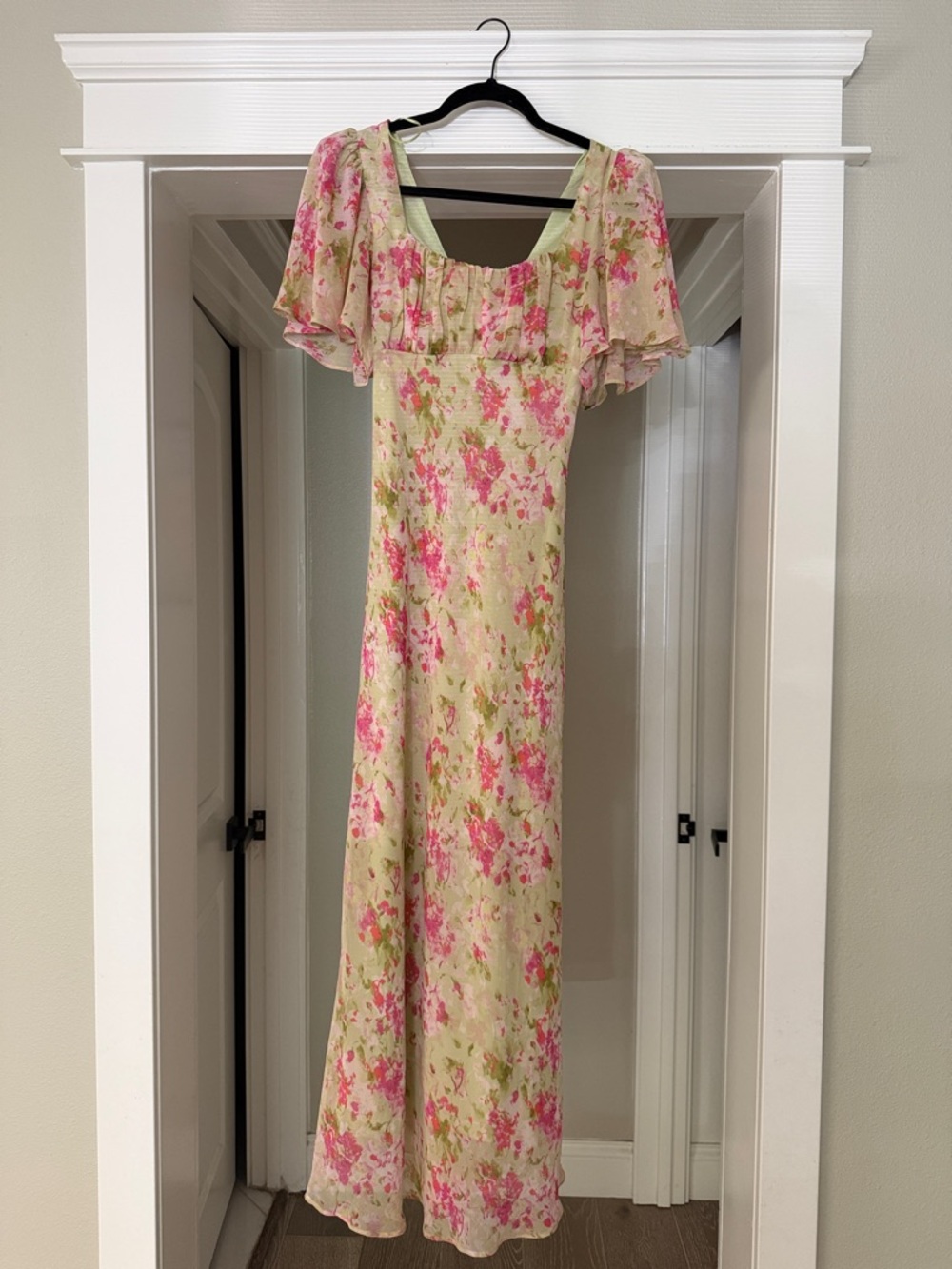 Astr Floral Maxi Dress nwt